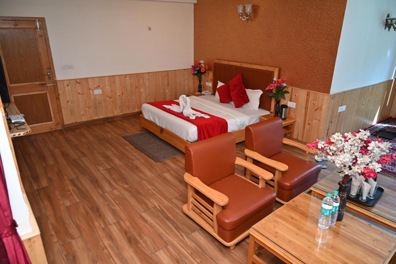 Hotel Seven Hills Manali Exteriér fotografie