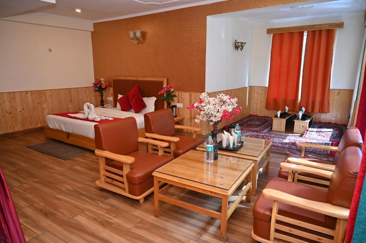 Hotel Seven Hills Manali Exteriér fotografie