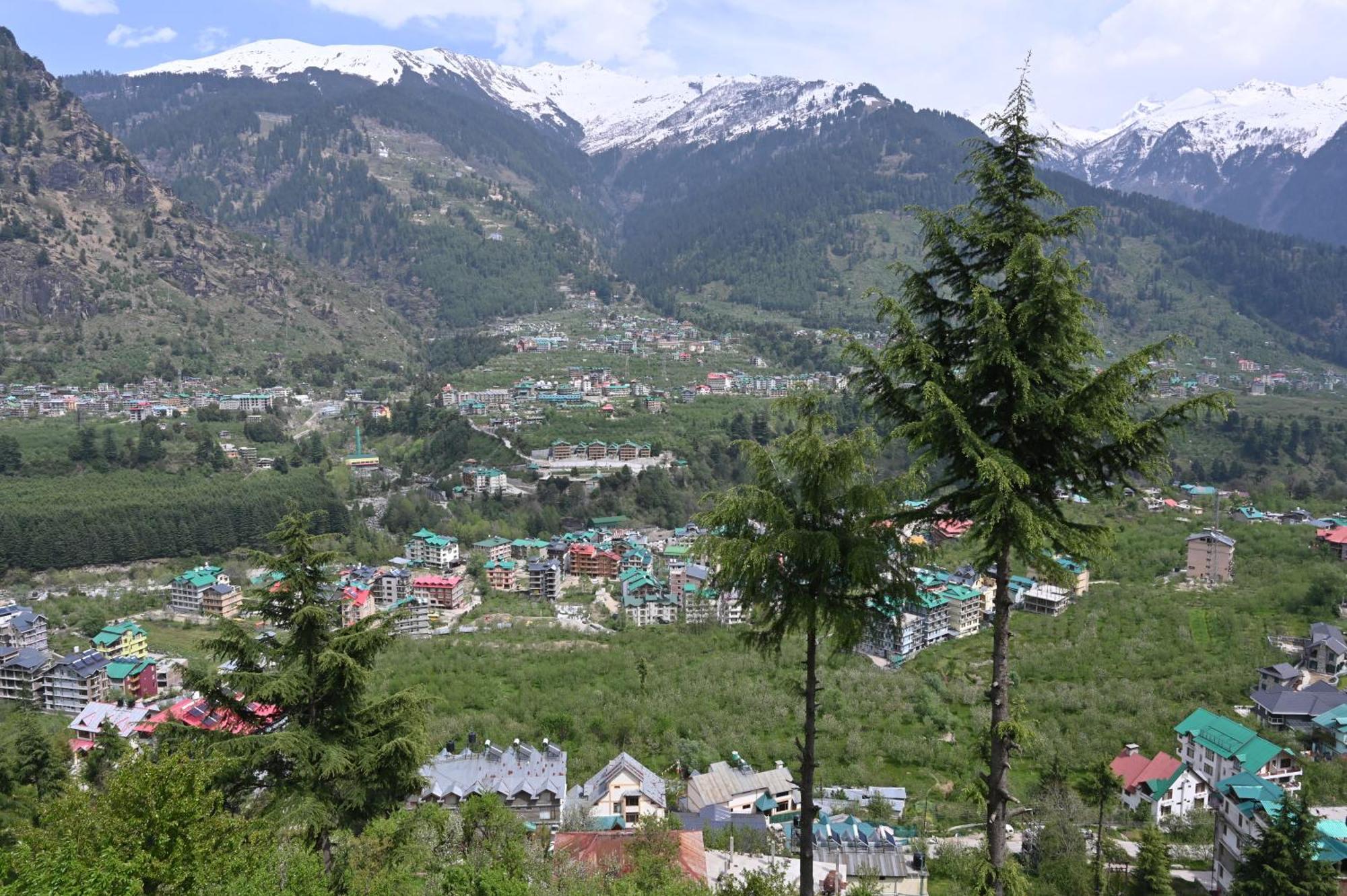 Hotel Seven Hills Manali Exteriér fotografie