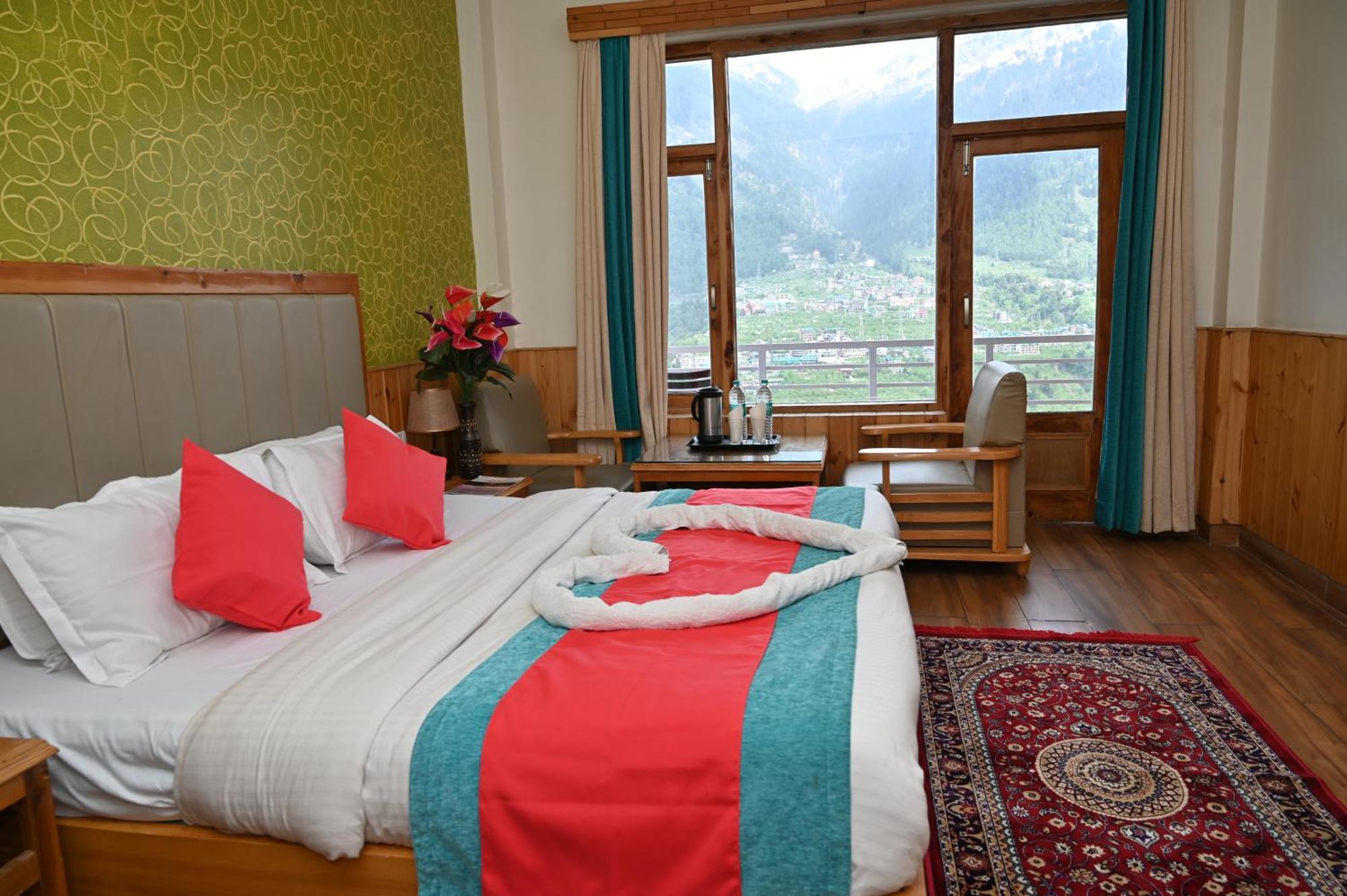 Hotel Seven Hills Manali Exteriér fotografie