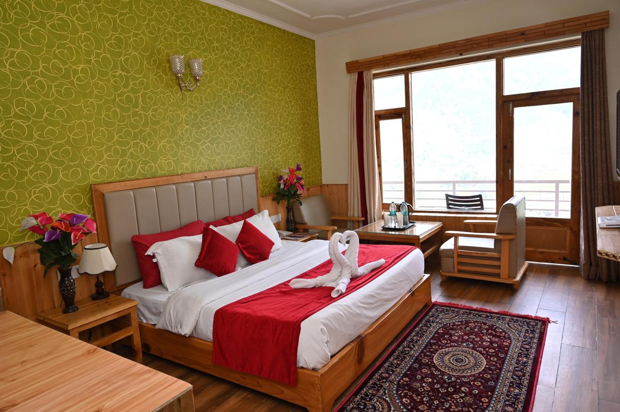 Hotel Seven Hills Manali Exteriér fotografie