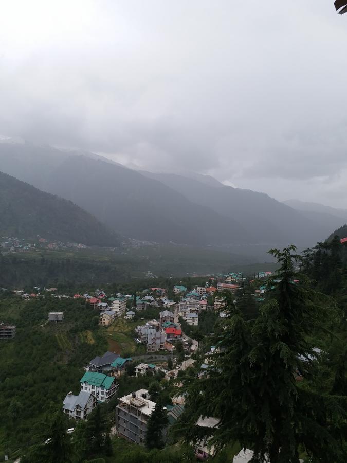 Hotel Seven Hills Manali Exteriér fotografie